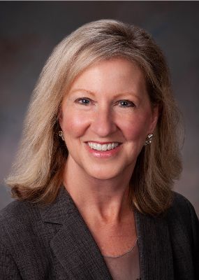 Portrait photo of Rhonda Page