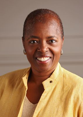 Portrait photo of Sändra Washington