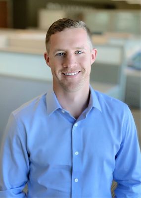 Portrait photo of Steve Schaffer